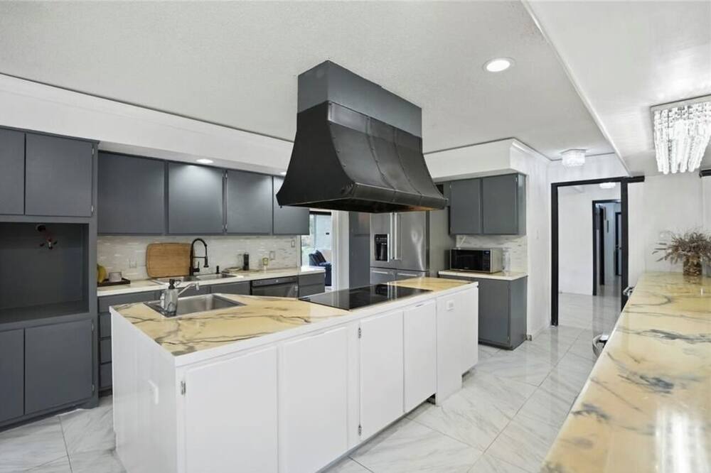 Photo of Kitchen in Lakeview  Jefferson County