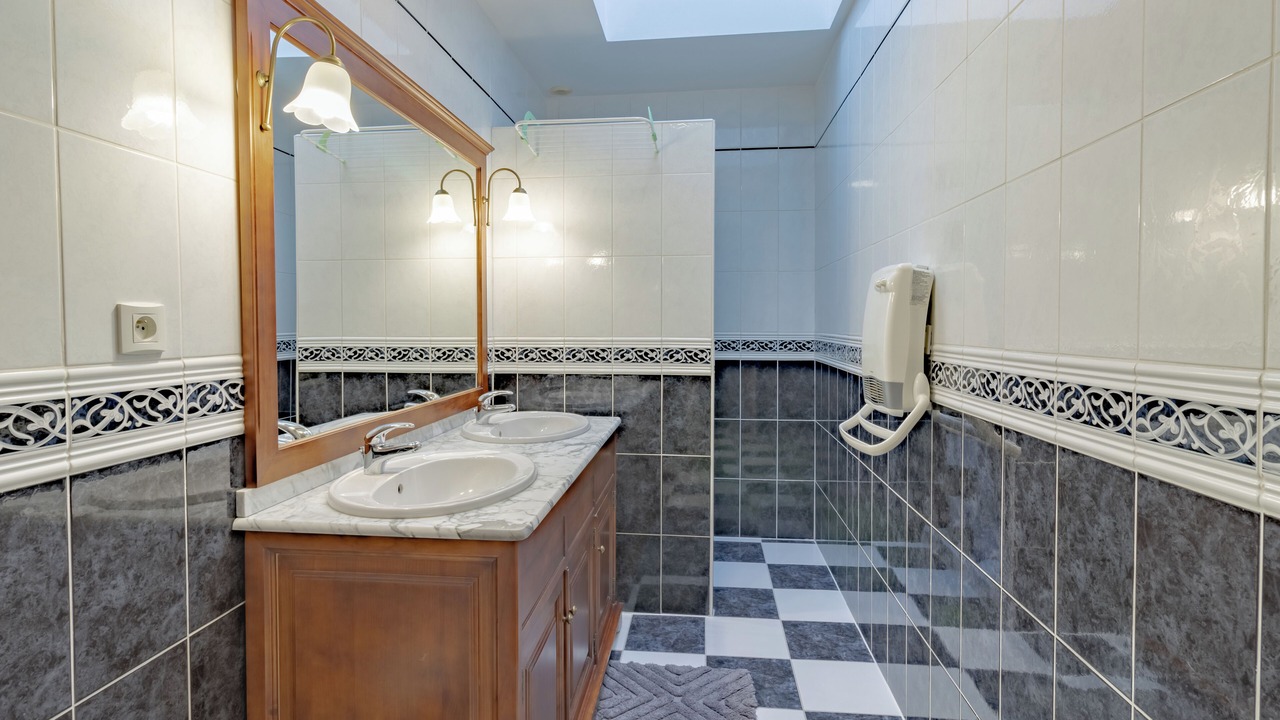 Photo of Bathroom in Le Fleix