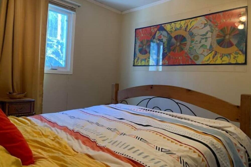 Photo of Bedroom in St-Adolphe-d'Howard
