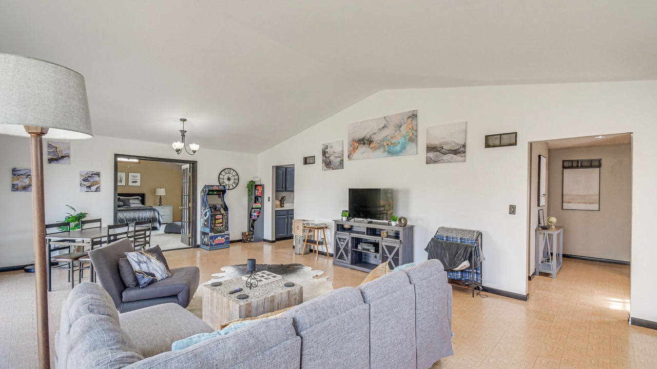 Photo of Livingroom in Camp Grove