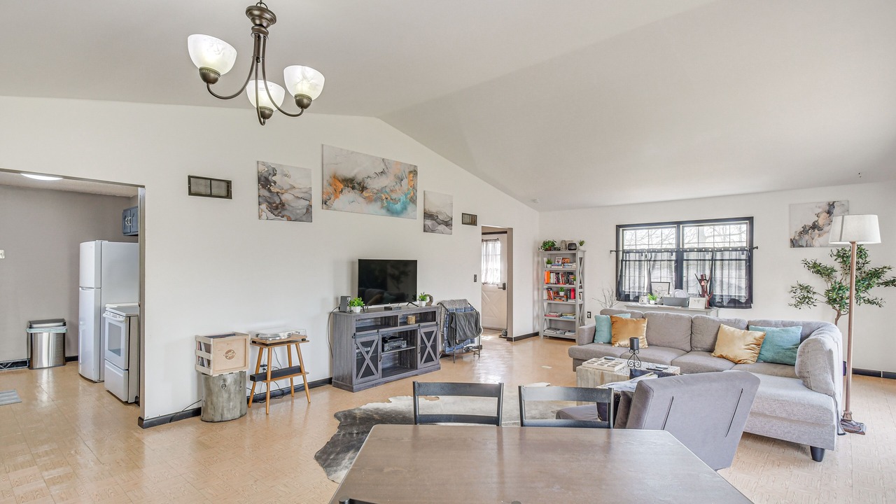 Photo of Livingroom in Camp Grove