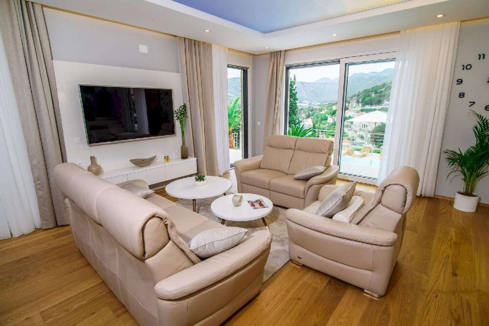 Photo of Livingroom in Stikovica