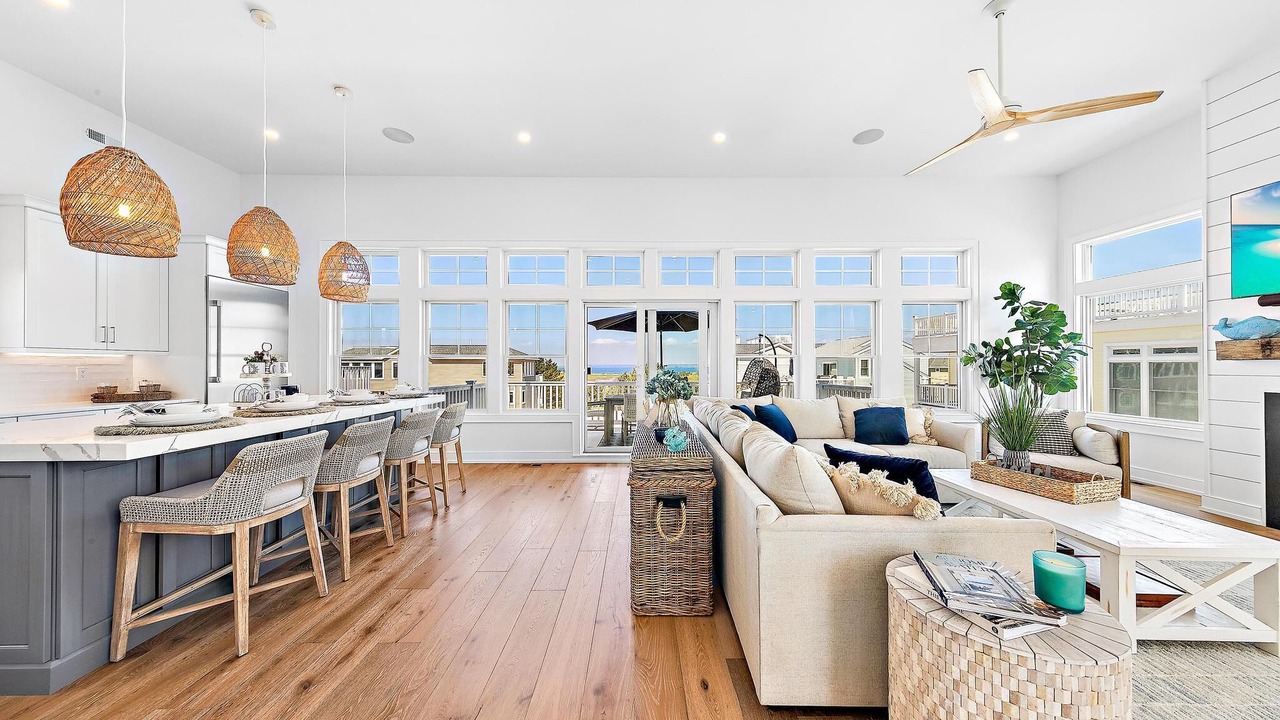 Photo of Livingroom in South Beach Haven