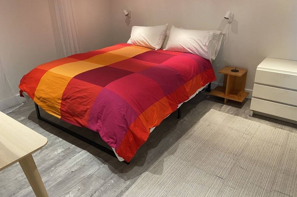 Photo of Bedroom in Terra Nova