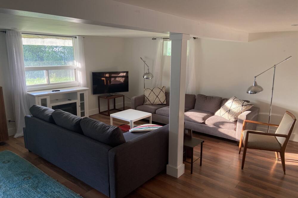 Photo of Bedroom in Terra Nova