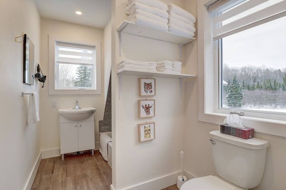 Photo of Bathroom in Mansonville