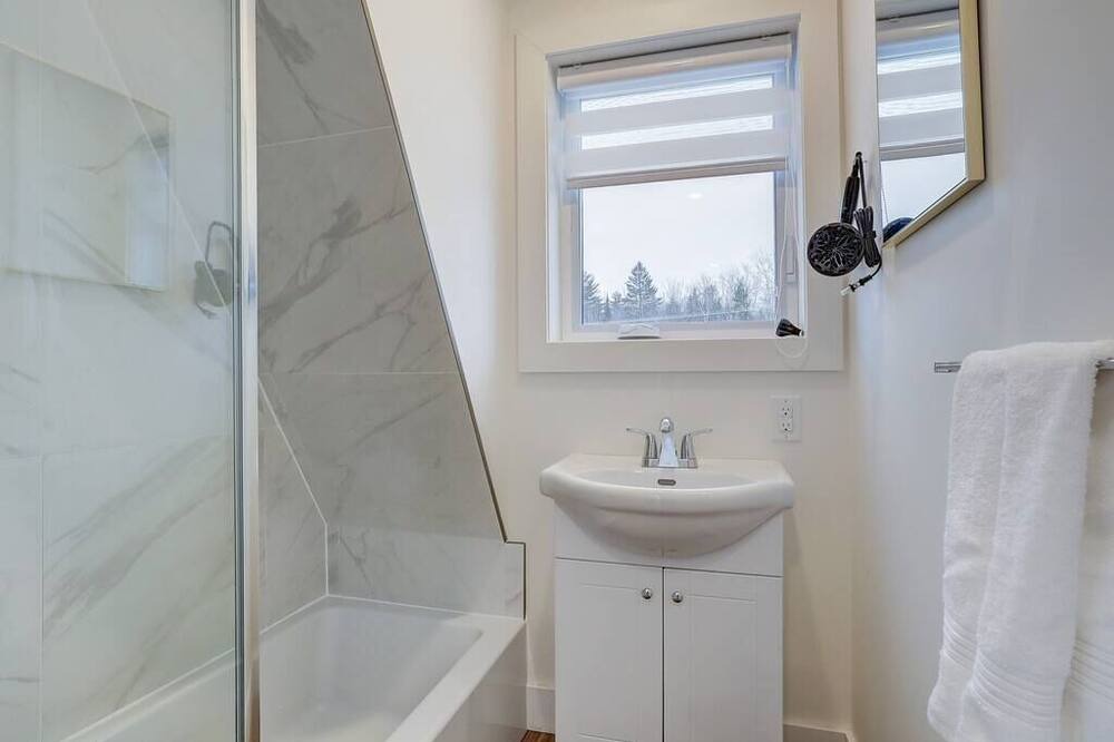 Photo of Bathroom in Mansonville