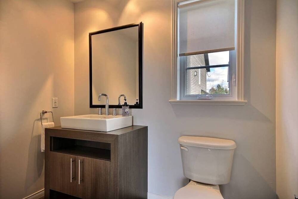 Photo of Bathroom in Saint Ferreol les Neiges