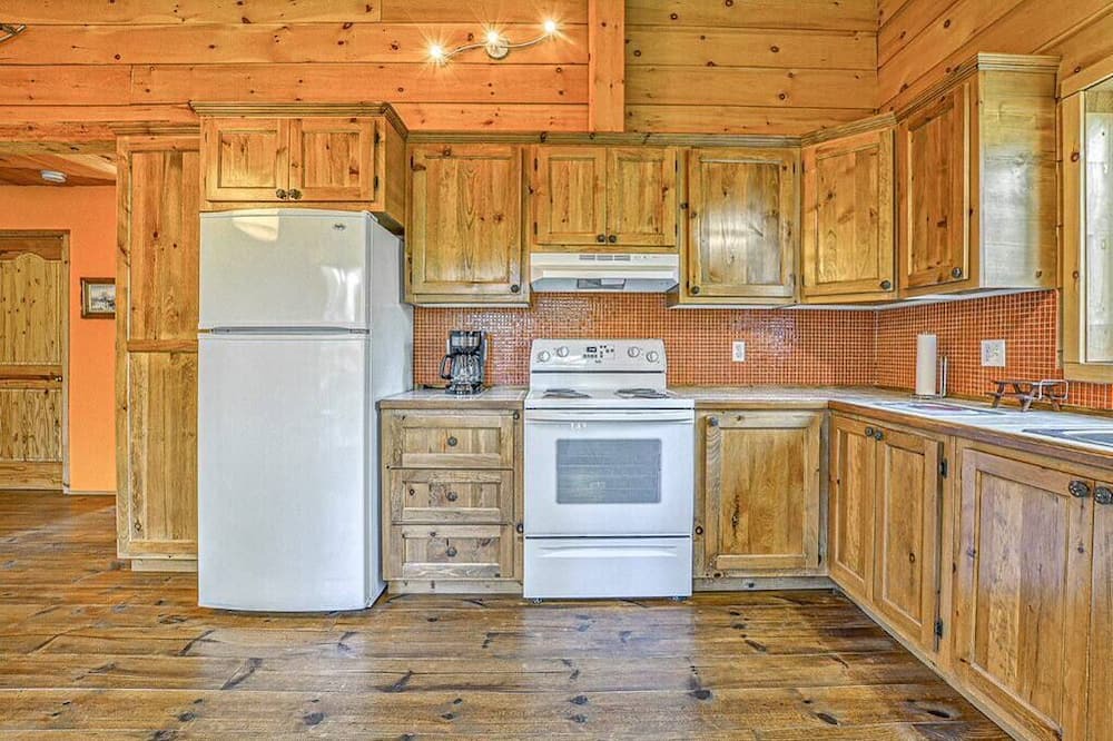 Photo of Bedroom in Notre-Dame-de-la-Merci