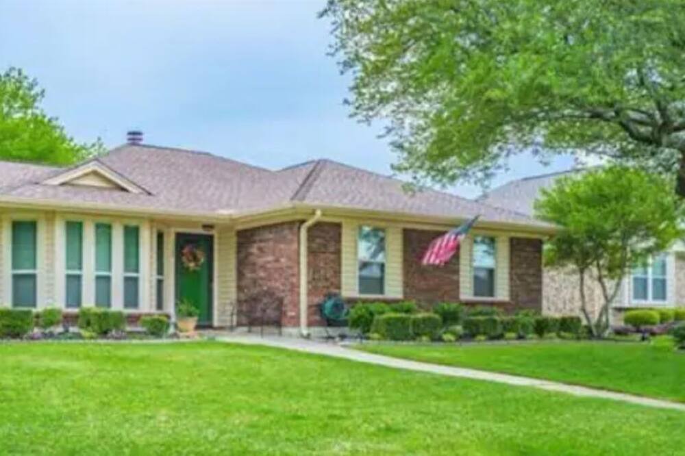 Photo of Outdoor in Allen