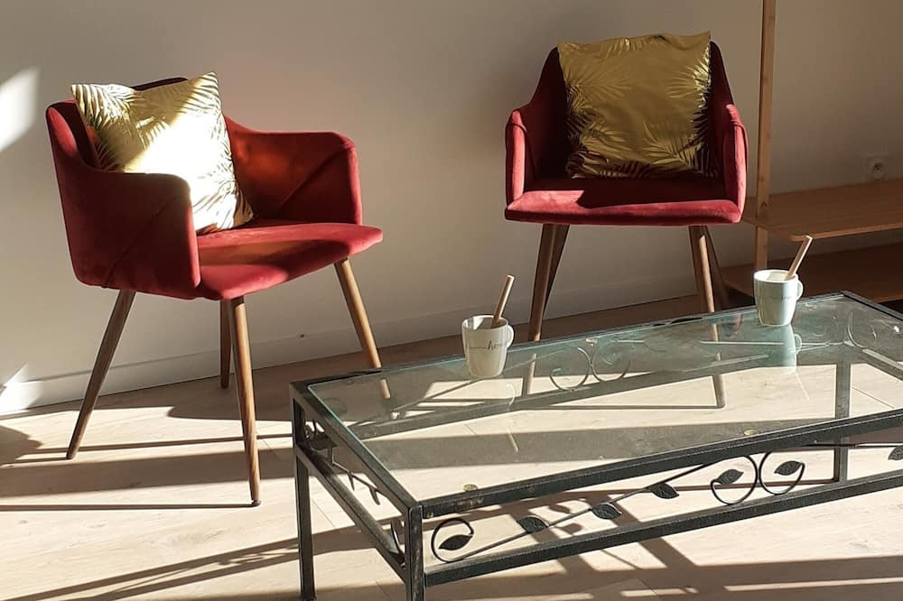 Photo of Others in Odos