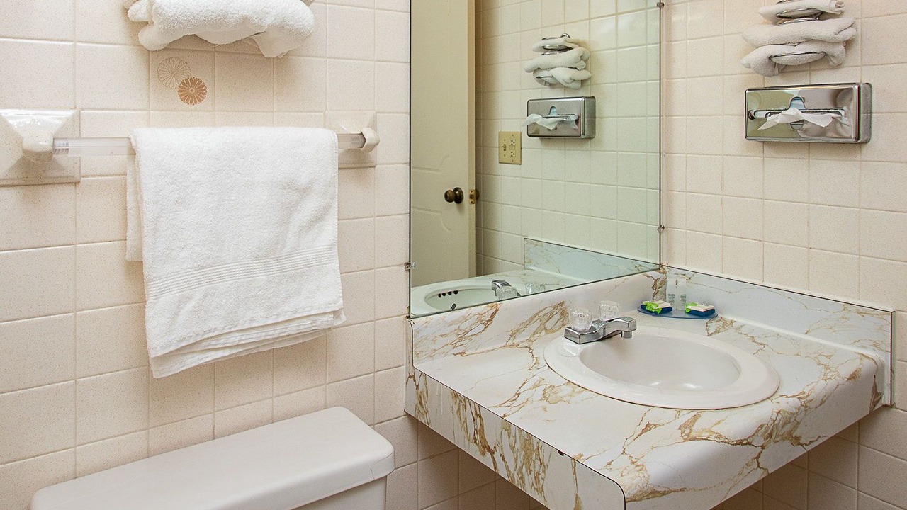 Photo of Bathroom in Coshocton