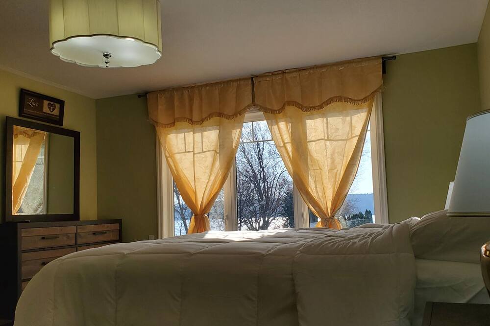 Photo of Bedroom in North Port