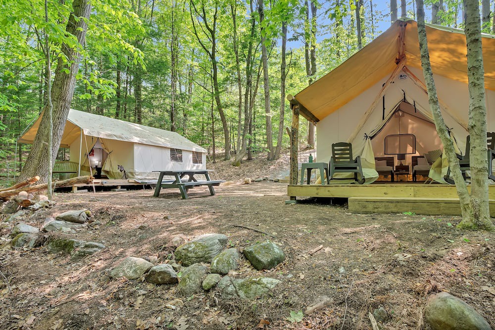 Photo of Others in Middle Grove