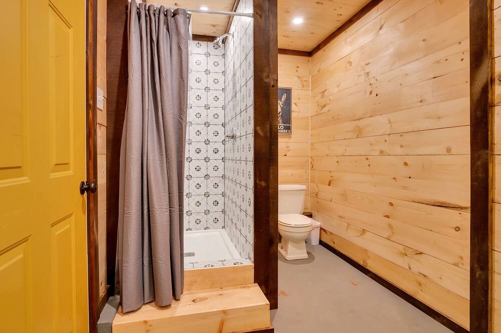 Photo of Bathroom in Middle Grove