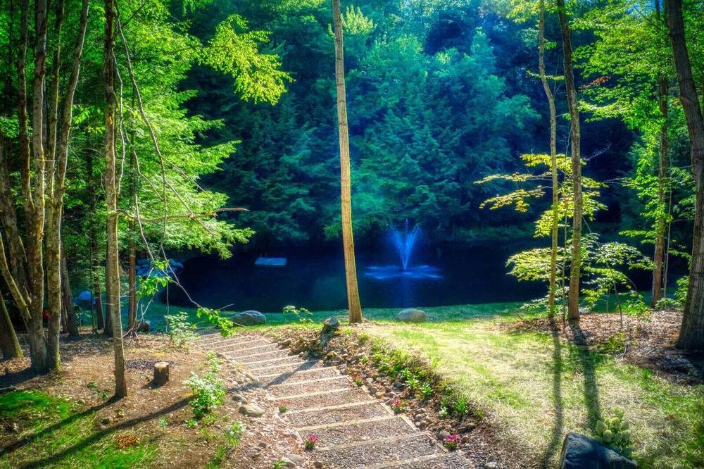 Photo of Outdoor in Middle Grove