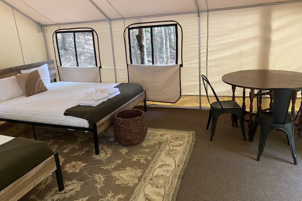 Photo of Bedroom in Middle Grove