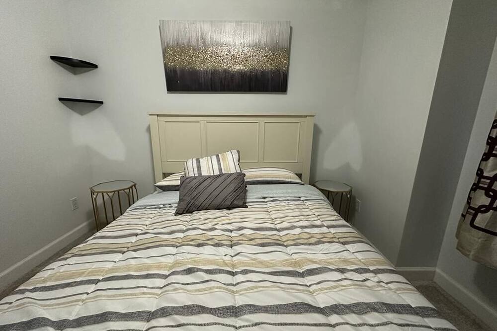 Photo of Bedroom in Marysville