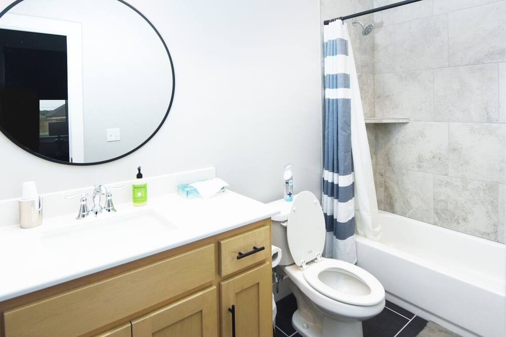 Photo of Bathroom in Yukon