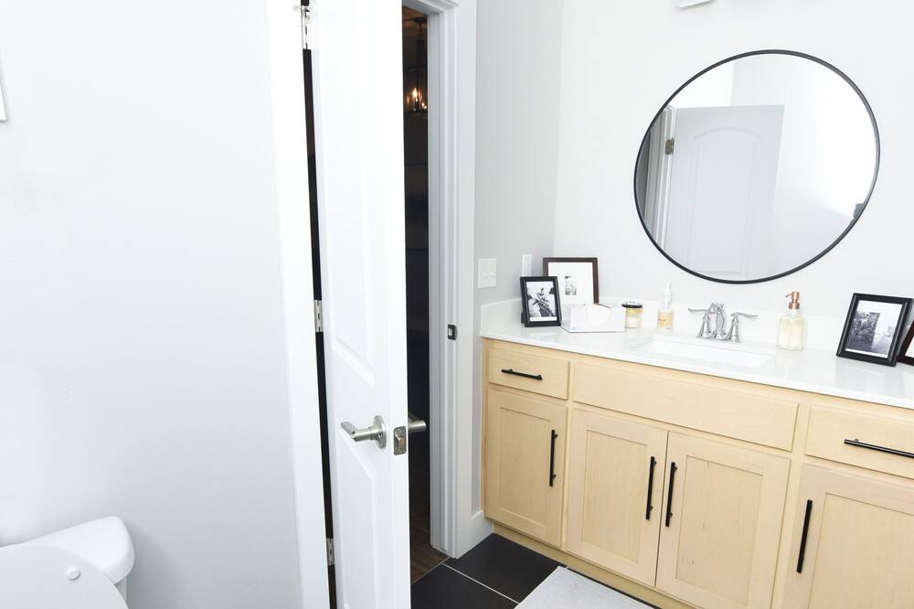 Photo of Bathroom in Yukon