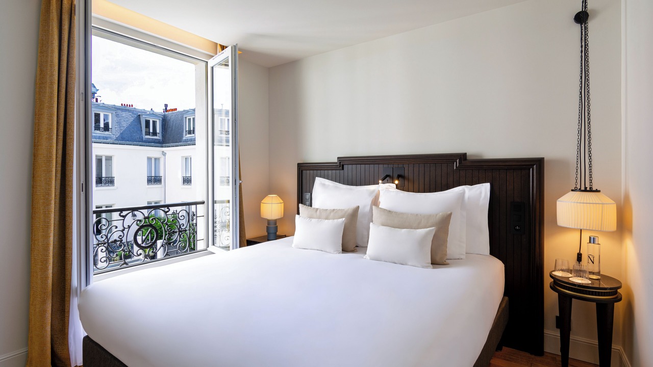 Photo of Bedroom in Fontainebleau