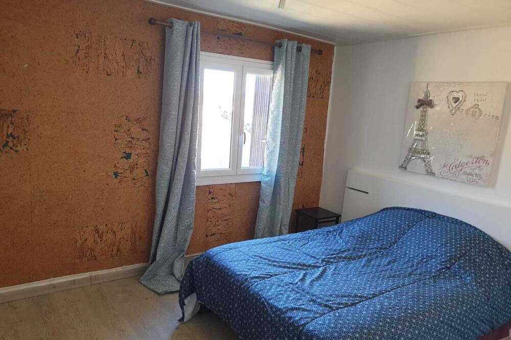 Photo of Bedroom in Le Teil