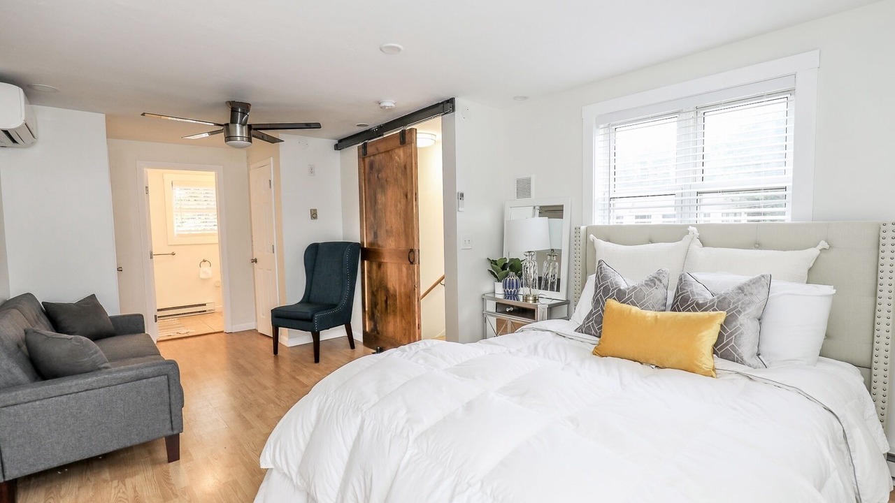 Photo of Others in Lochmere