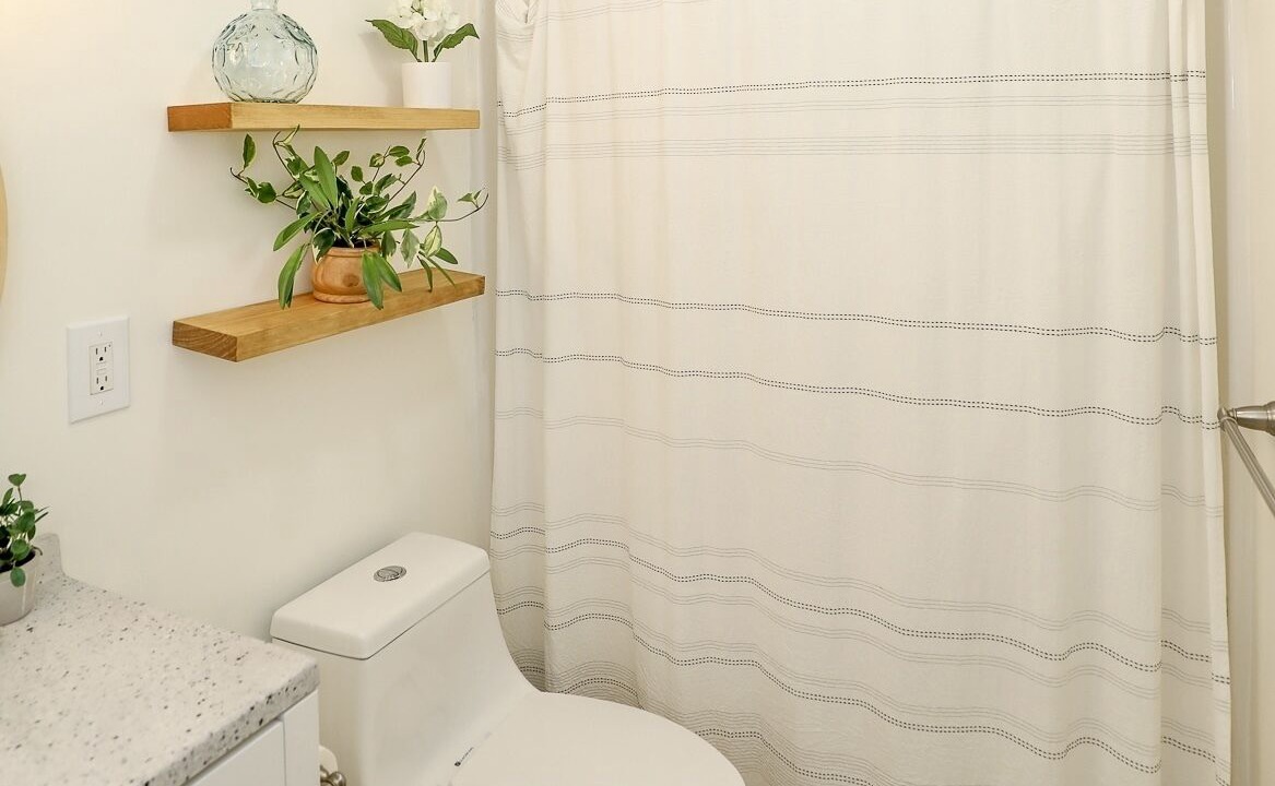 Photo of Others in Lochmere