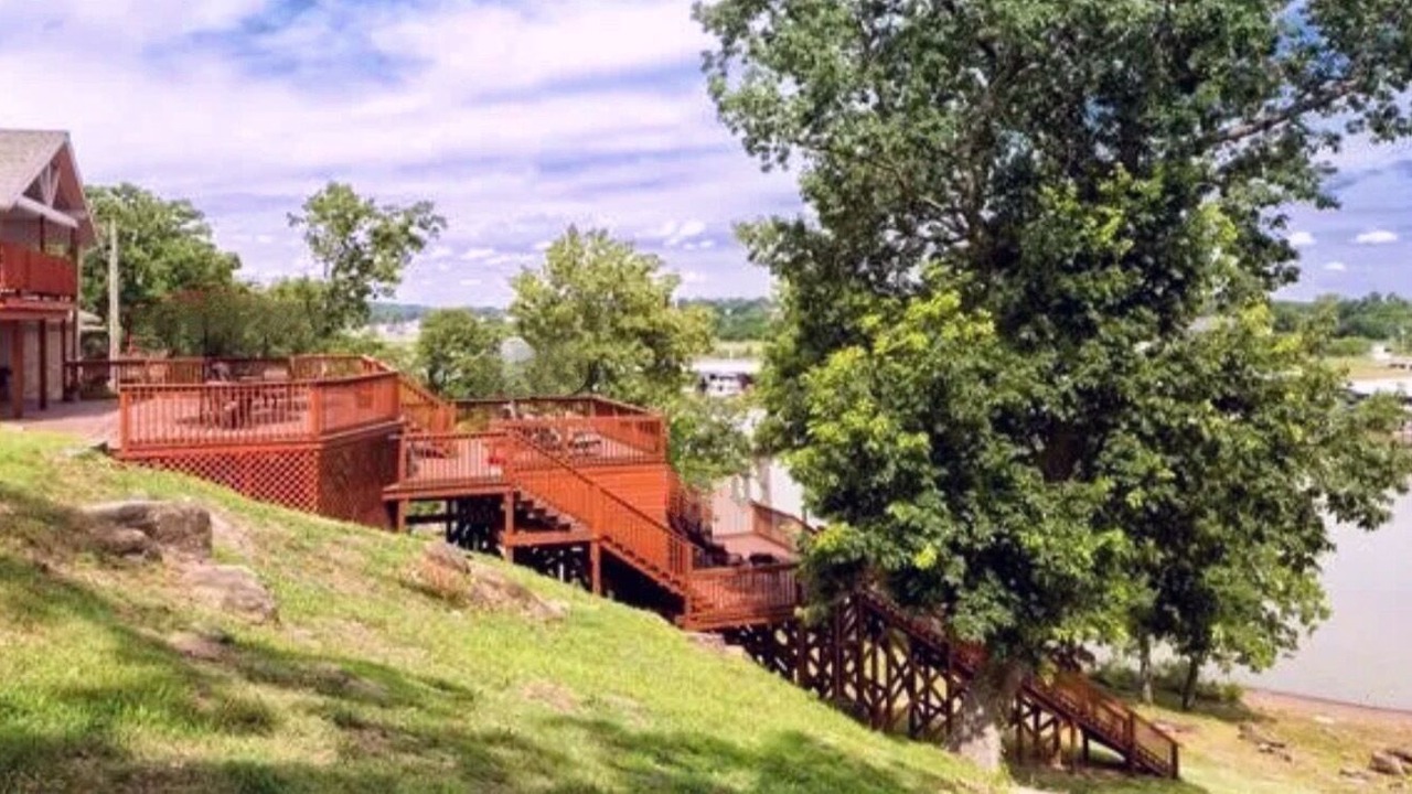 Photo of Outdoor in Hoyt