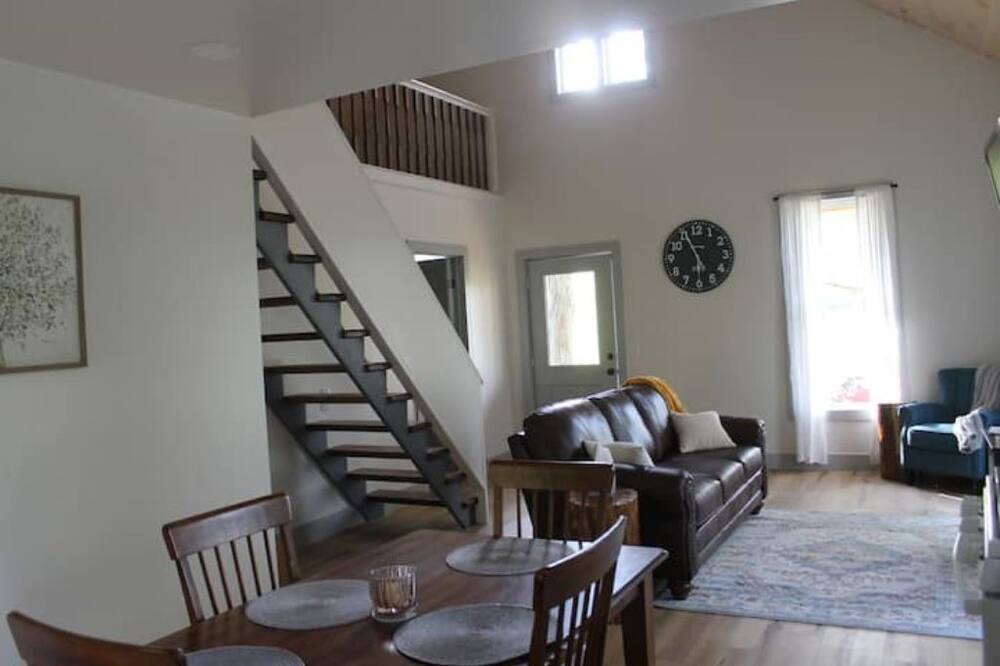 Photo of Others in Jasper