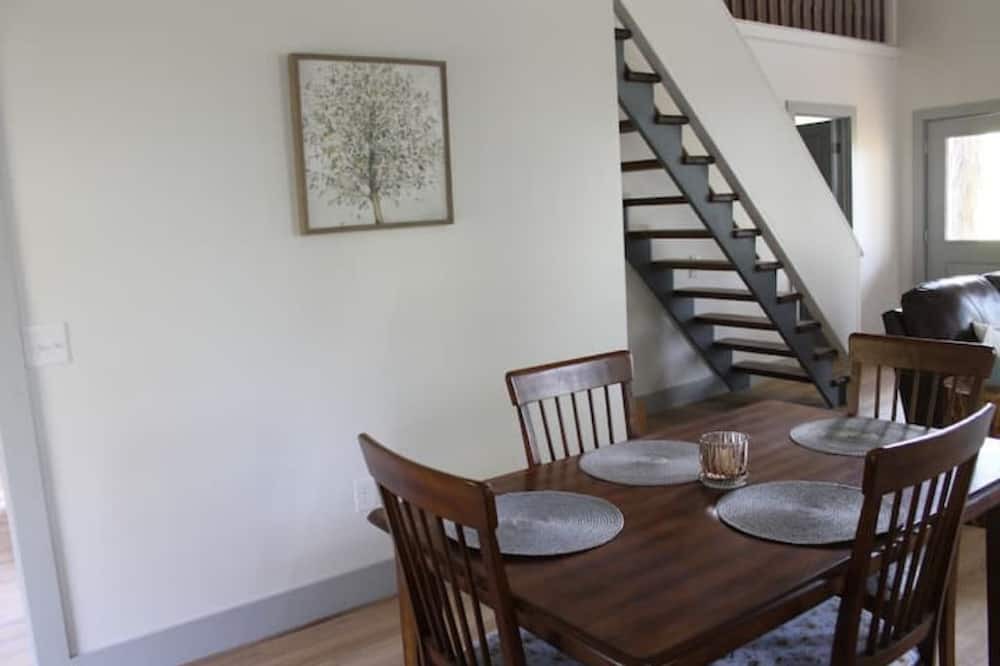 Photo of Others in Jasper