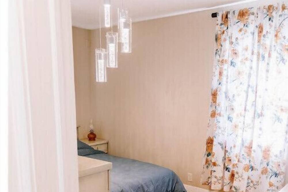 Photo of Bedroom in Powderhorn