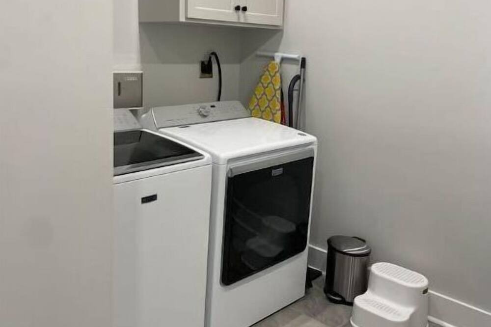 Photo of Bedroom in Broussard