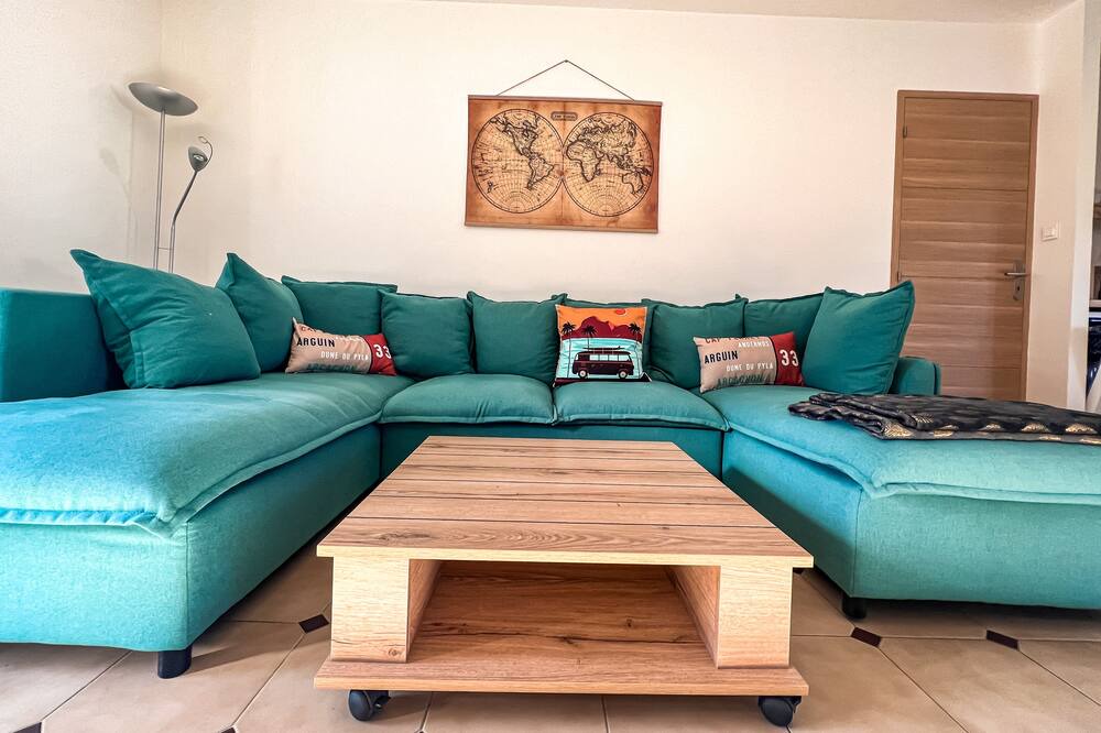 Photo of Livingroom in Mezos