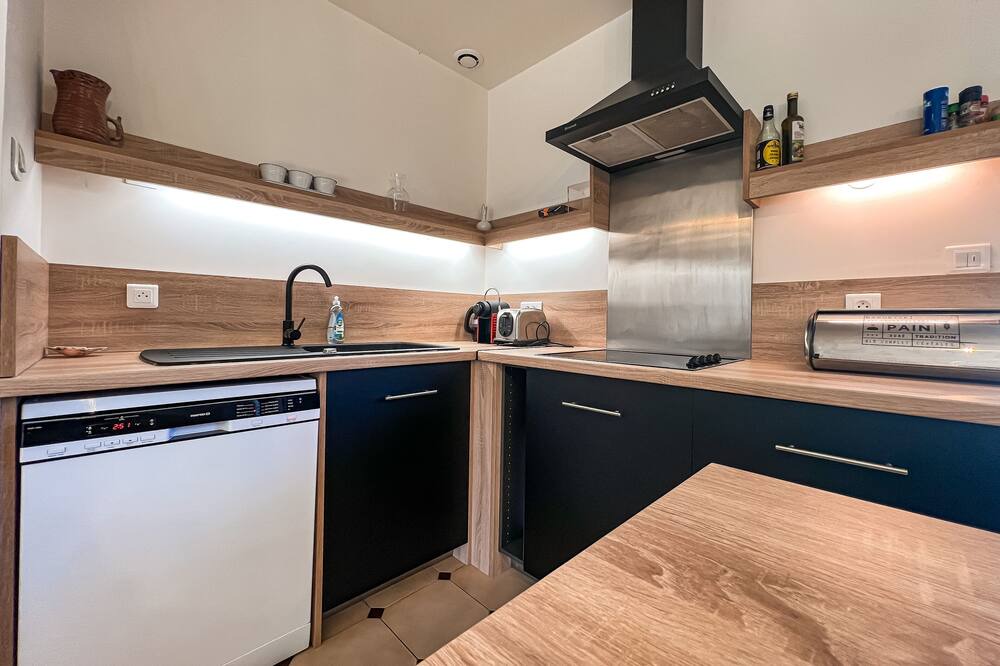 Photo of Kitchen in Mezos
