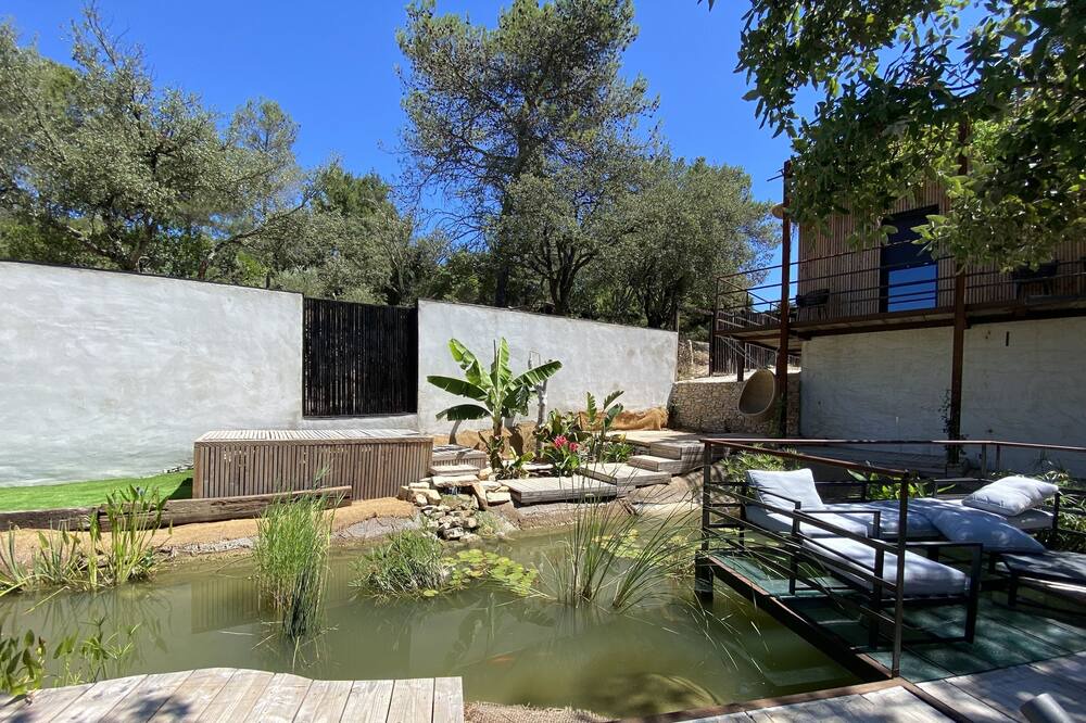 Photo of Outdoor in Quartier des Espesses