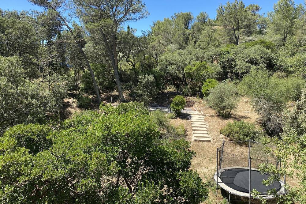 Photo of Outdoor in Quartier des Espesses