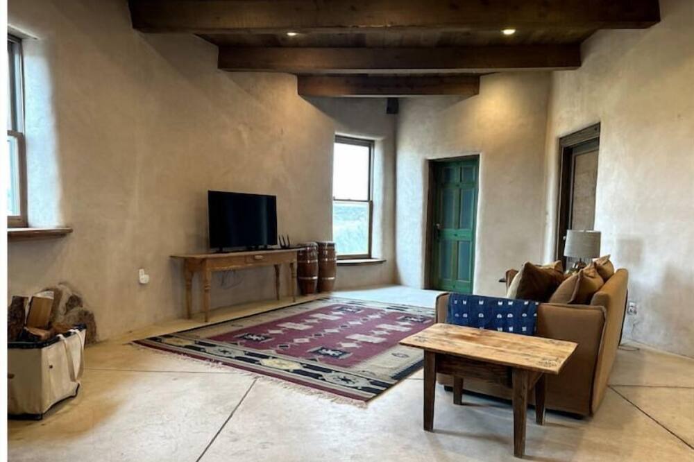 Photo of Livingroom in Ojo Caliente