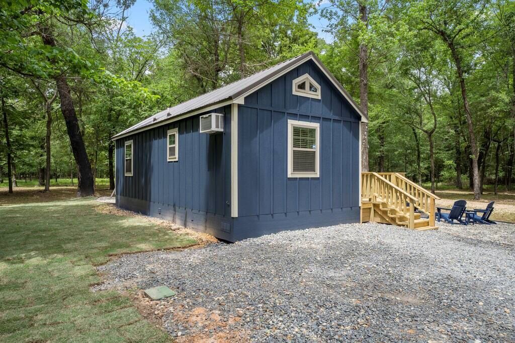 Photo of Outdoor in Dogwood