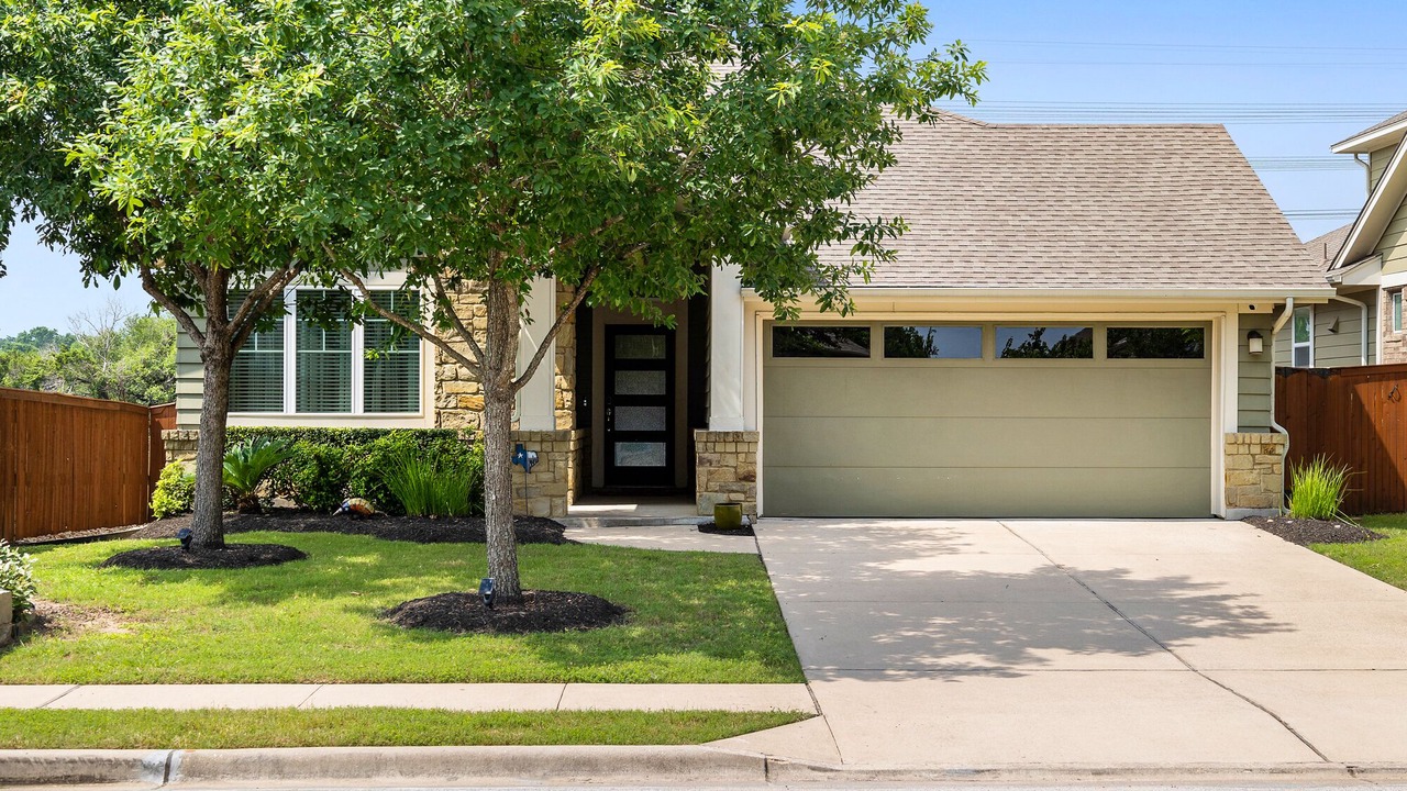 Photo of Outdoor in McNeil
