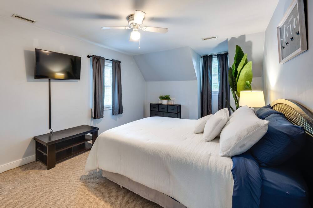 Photo of Bedroom in Richmond
