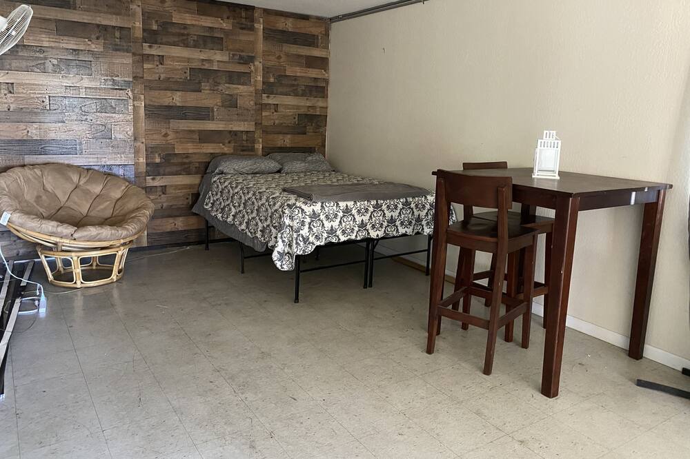 Photo of Bedroom in Copperopolis