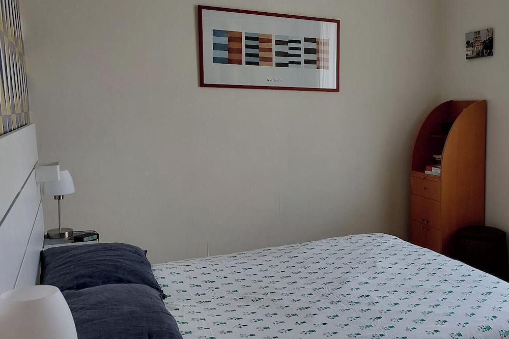 Photo of Bedroom in Sainte-Therese - Quineleu