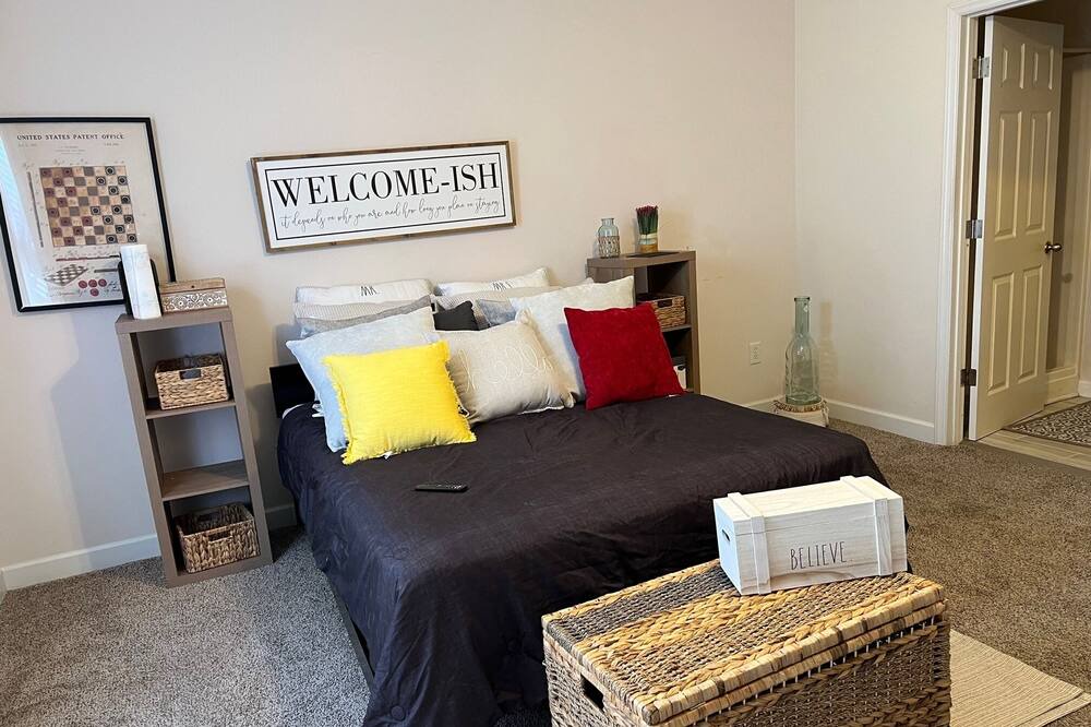 Photo of Bedroom in Mebane