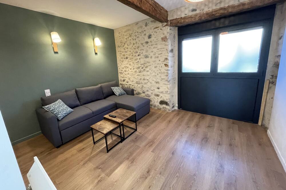 Photo of Livingroom in Louey