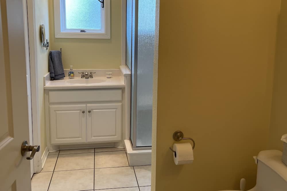 Photo of Bathroom in Ennis