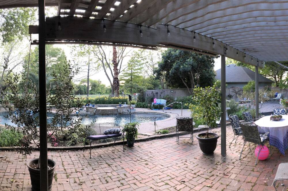 Photo of Outdoor in Ennis