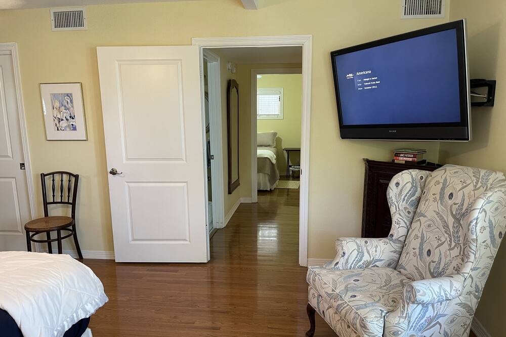 Photo of Bedroom in Ennis