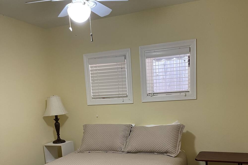 Photo of Bedroom in Ennis