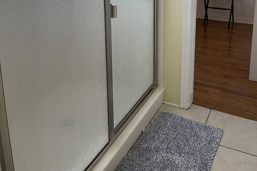 Photo of Bathroom in Ennis